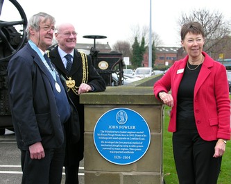 L to R Derek Rayner, David Congreve, Lynda Kitching