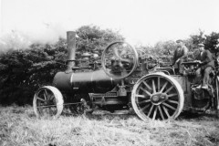 Fowler 14HP SC number 3212 of 1887 when with E.J. Homewood & Sons, Newchurch. Ex. W. Nye, Aldington. LH engine.    (Photo: J. Russell 1933)